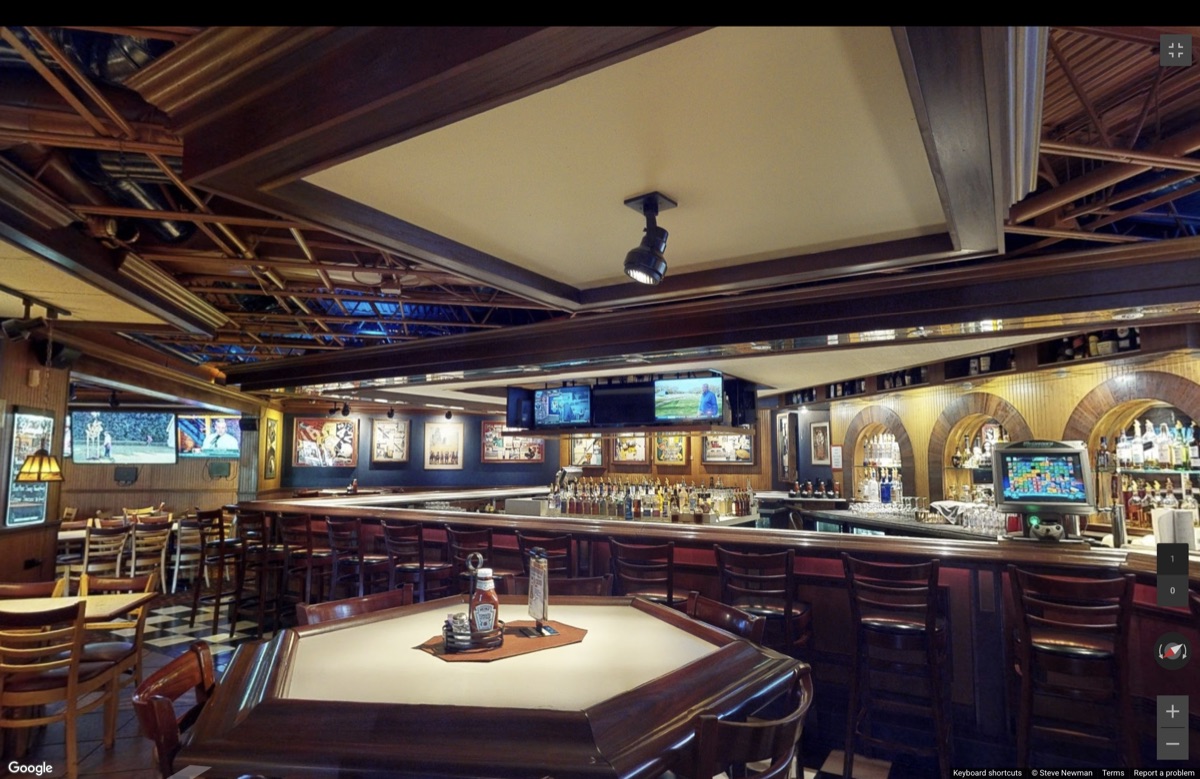 Inside Andy's Ale House & Grill — 360 view
